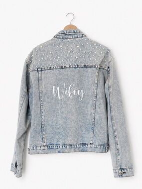 “Wifey” Pearl Bridal Denim Jacket – XXL – Unworn Wedding / Bachelorette